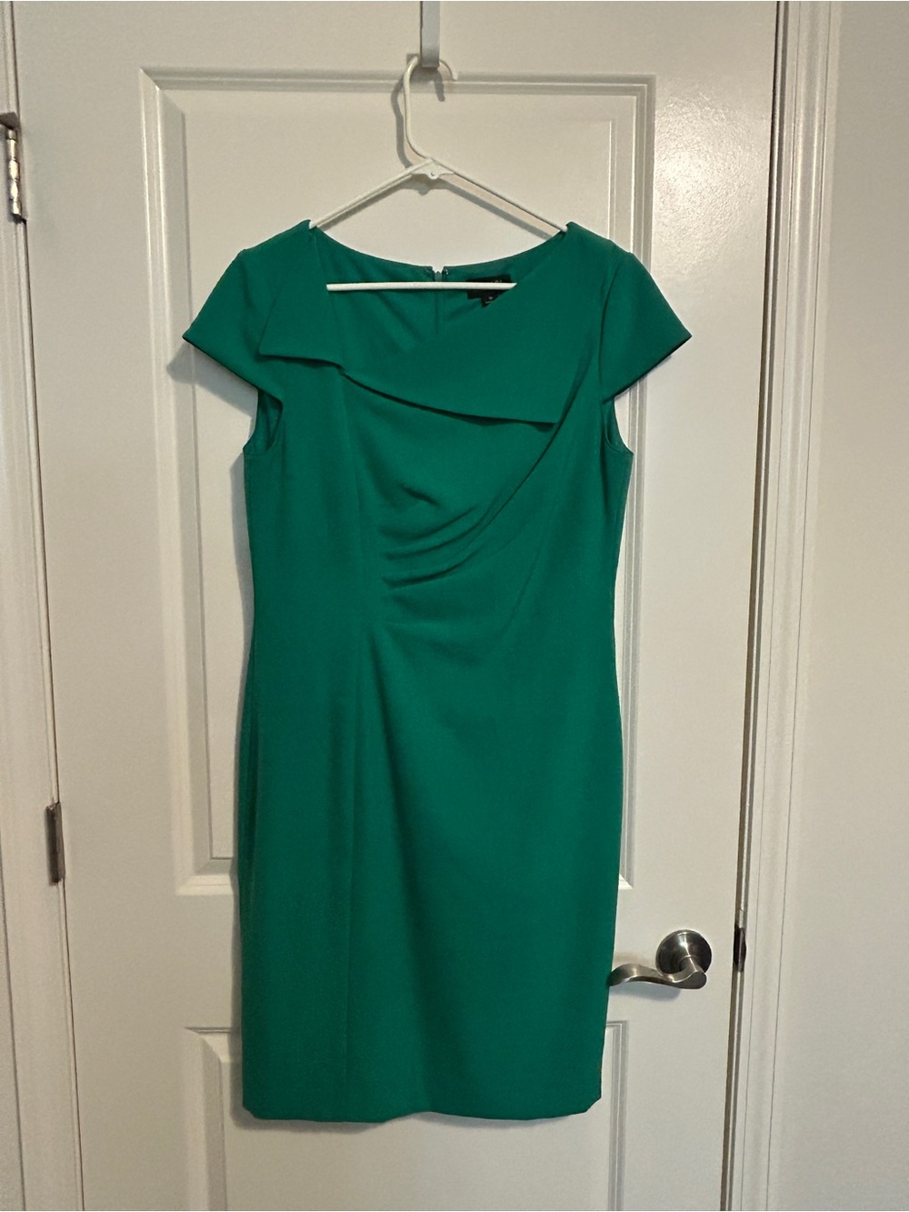 Tahari Emerald Green Cap-Sleeve Sheath Dress